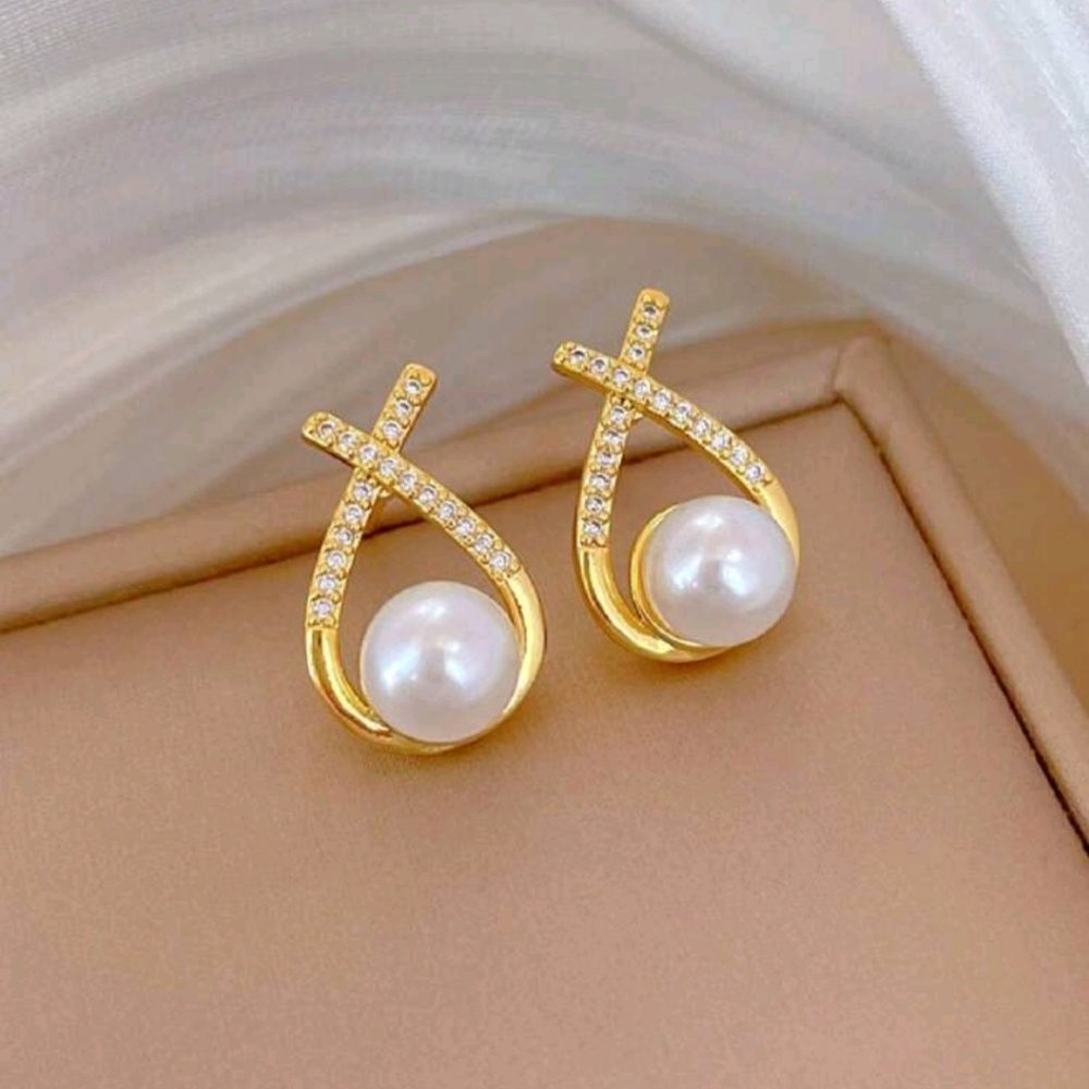 Gold and Pearl Earrings